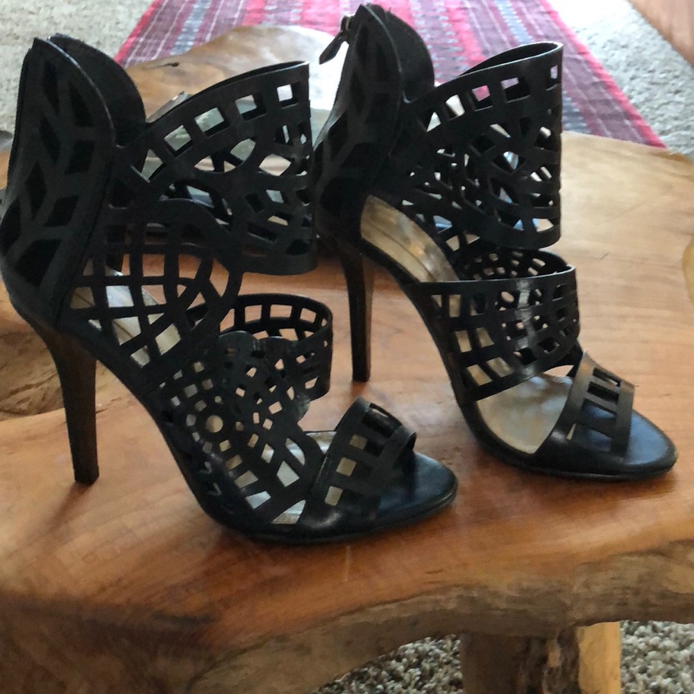 Gorgeous cut out black heels